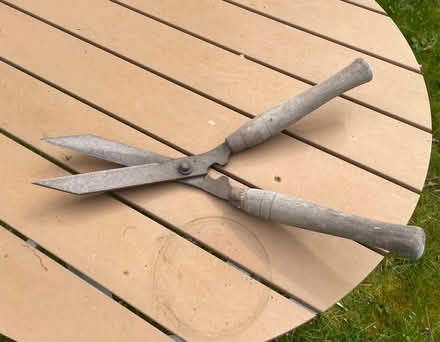 Photo of free Garden shears (Buggs Bottom RG4) #1