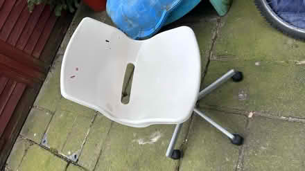 Photo of free White plastic desk chair (Ilkeston DE7 DE7) #1
