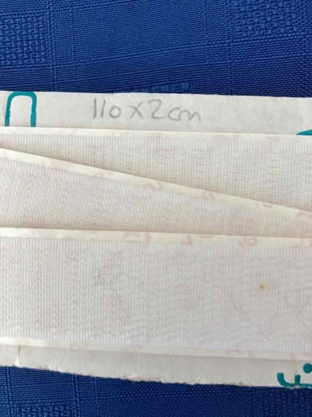 Photo of free 110cm strip Velcro white self-adhesive hook side (Bilton CV22) #3