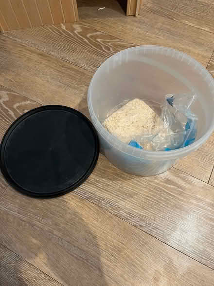 Photo of free Round tub with sawdust (Malvern Link WR14) #1