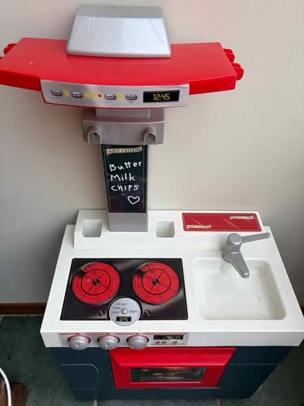 Photo of free Children’s toy oven and accessories (Murrayfield EH12) #2