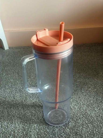 Photo of free Drinking bottle (Kidbrooke SE3 9SU) #3