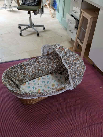 Photo of free Baby's Crib (Chesham HP5) #4