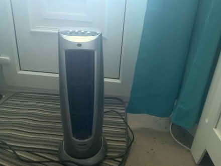 Photo of free Fan (Rakegate Estate WV10) #2