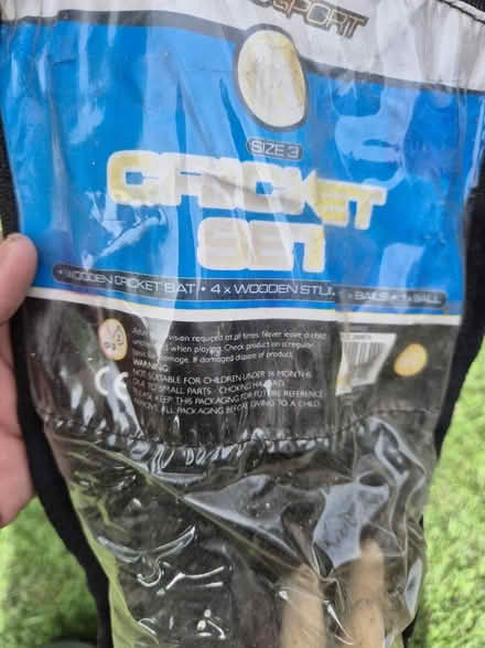 Photo of free Kids cheap cricket set (Medway/kent) #2
