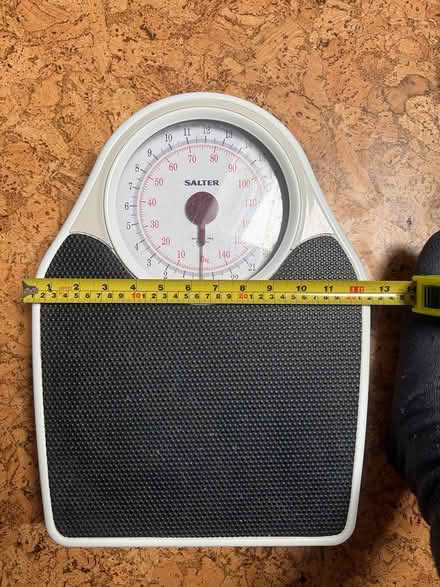 Photo of free XL Salter bathroom weighing scales (GU31 Petersfield Heath) #2