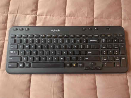 Photo of free K360 keyboard (Logan circle) #1