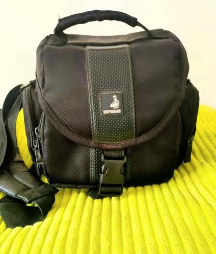 Photo of free Camera bag for Dslr camera (Surrey Heath GU24) #1