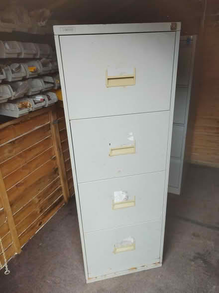 Photo of free Metal cabinet used (Skelmersdale WN8) #1