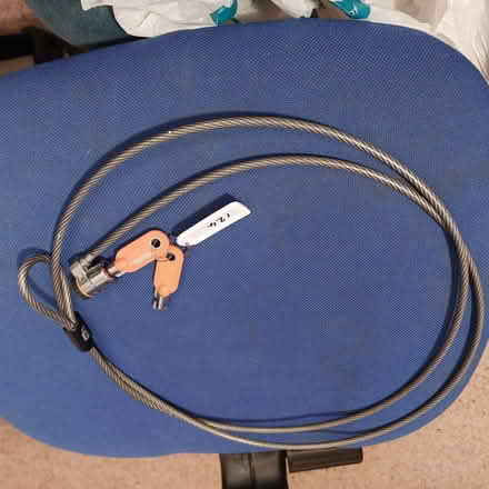 Photo of free 1 Kensington lock to secure electronics (Ballynafoy BT7) #1