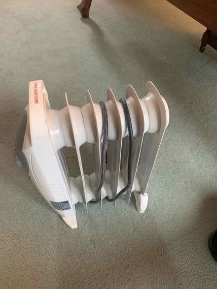 Photo of free Small Oil Filled Radiator (Tenbury Wells, WR15) #1