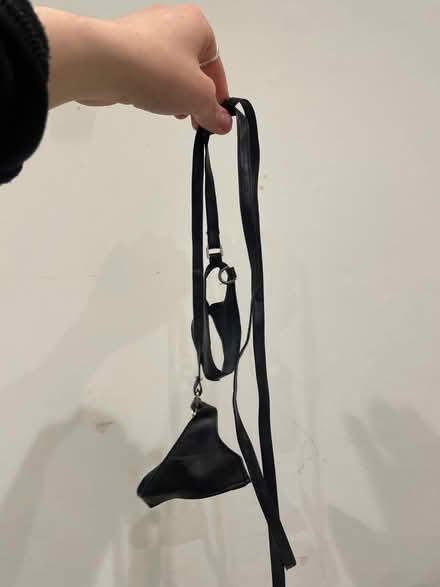 Photo of free Hand thing (G429QG Southside) #2