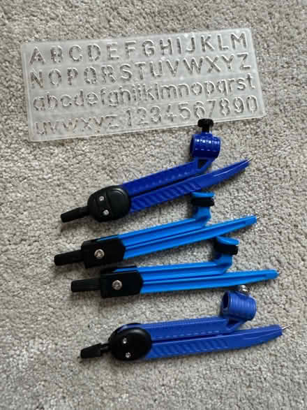 Photo of free Compasses & stencil (GL3) #1