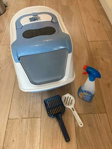 Photo of free Litter tray with lid (Cotham BS6) #1