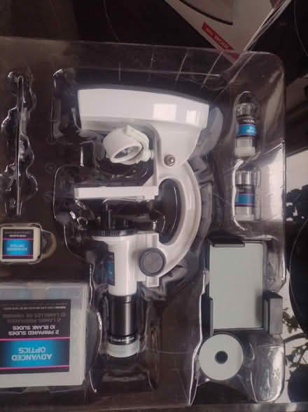 Photo of free Microscope set (Southfields SW19) #1