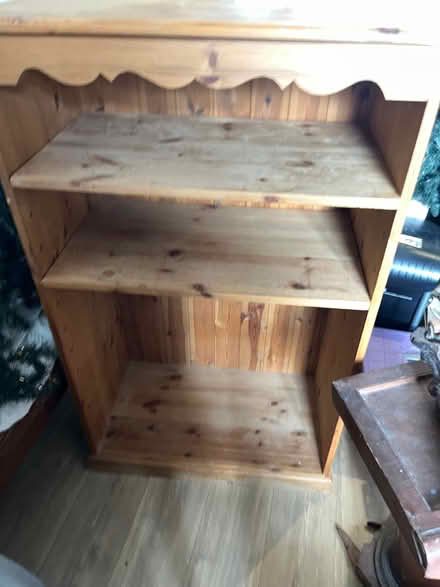 Photo of free Pine bookcase/storage unit (Putney SW15) #3
