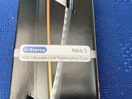 Photo of free Link Light Fluorescent tube 10W, 341mm x 12mm diameter (Bilton CV22) #3