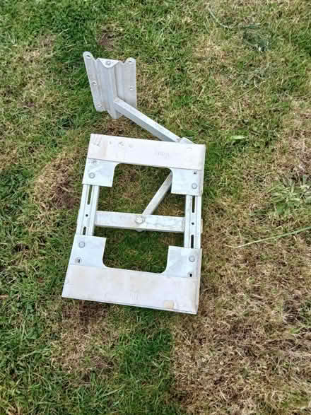 Photo of free Tv/Kitchen Microwave wall bracket (Addlestone KT15) #1