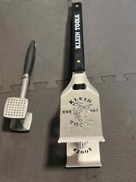 Photo of free BBQ tools (Bathurst and College) #1