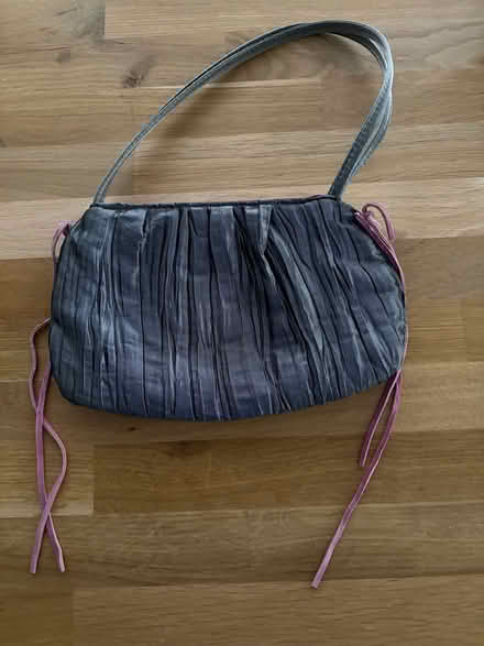 Photo of free Small grey handbag (Winnersh RG41) #2