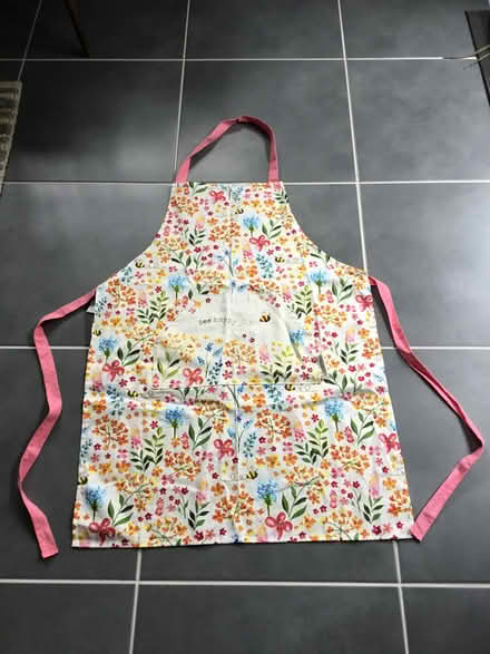 Photo of free Kitchen Apron (Springvale SO23) #1