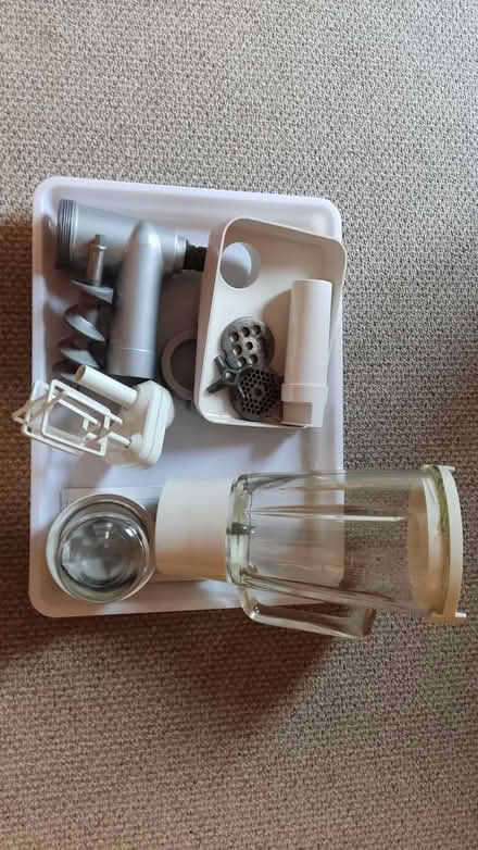 Photo of free Kenwood Chef, plus attachments (Kendal LA9) #1