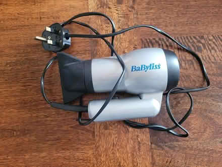 Photo of free Travel hairdryer (SO18) #1