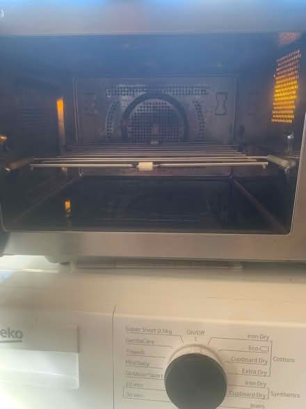 Photo of free Microwave oven (Rowrah CA26) #3