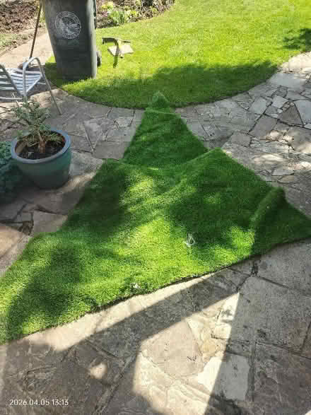 Photo of free Fake grass (West Oxfordshire OX28) #2
