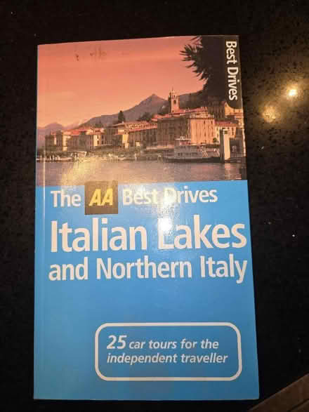 Photo of free Italian Lakes Guide Booj (Moreton CH46) #1