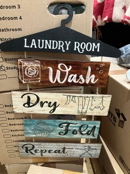 Photo of free Laundry room sign (Waddon) #1