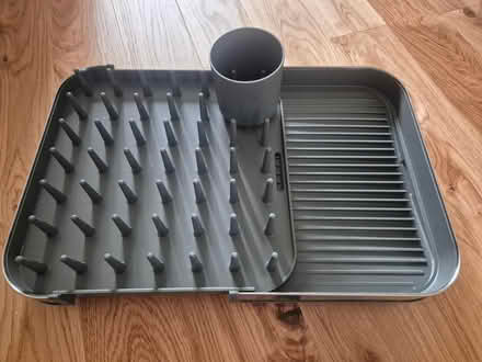 Photo of free Joseph&Joseph expandable dishrack (Sw155au, Barnes) #3