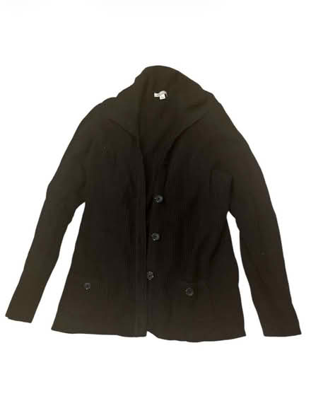 Photo of free Design & Co Woman’s Sweater (Brooklyn Storage) #1