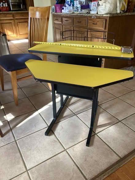 Photo of free Children's computer desk (Naperville: Washington & 75th) #1