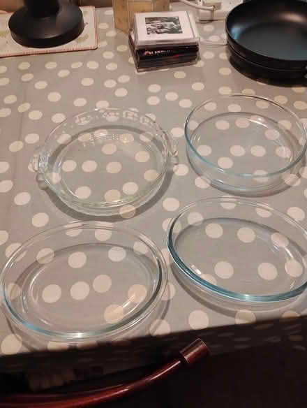 Photo of free 2 X frying pans/5 glass pie dishes (St Johns Woking) #3