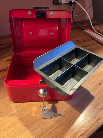 Photo of free Small red cashbox, lockable (Corstorphine EH12) #1
