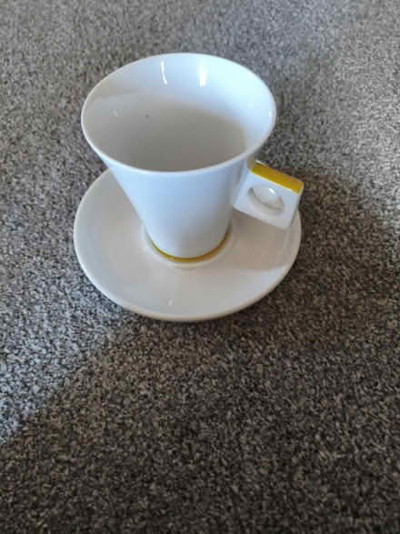 Photo of free Cup and Saucer (Grace Mount EH16) #1