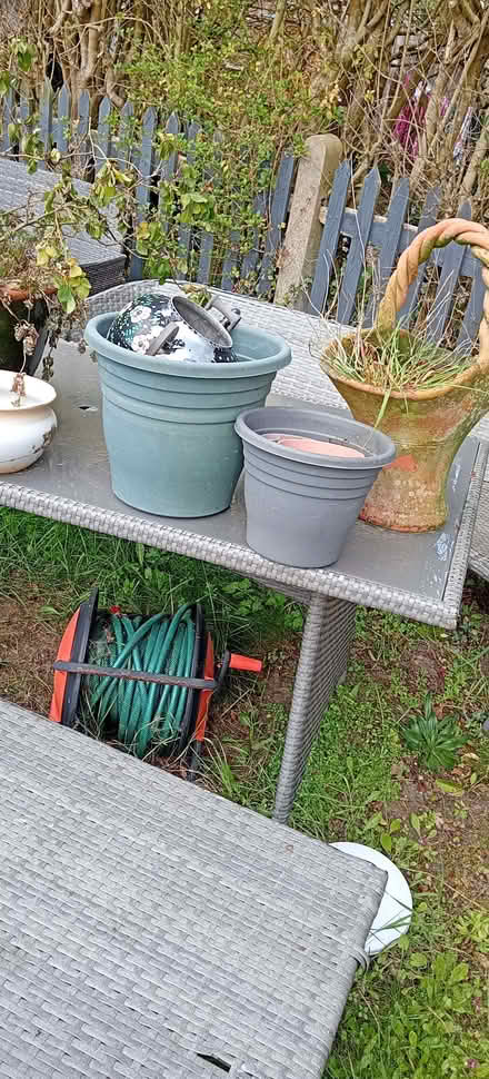 Photo of free Garden table (Stanmore HA7) #3