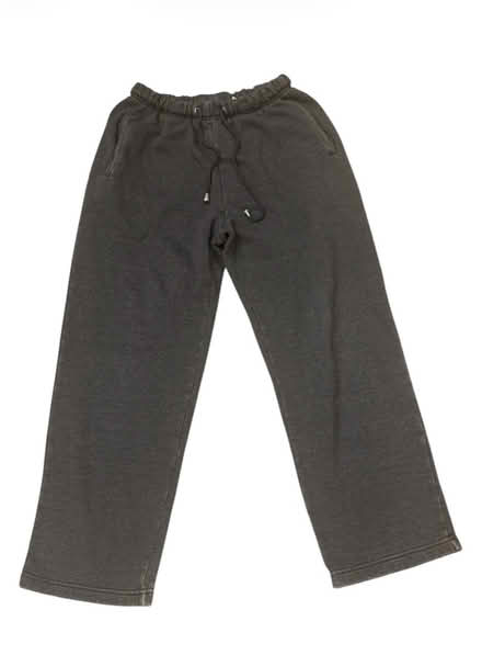 Photo of free Hastings & Smith Woman’s Sweatpants (Brooklyn Storage) #1