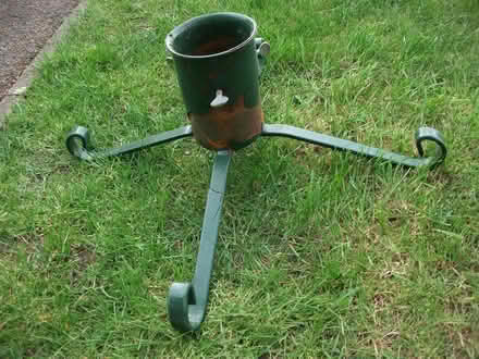 Photo of free Green Xmas tree stand (Woodthorpe LE11) #1