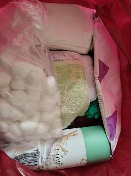 Photo of free Mom-to-be bits (Beckenham hill) #1