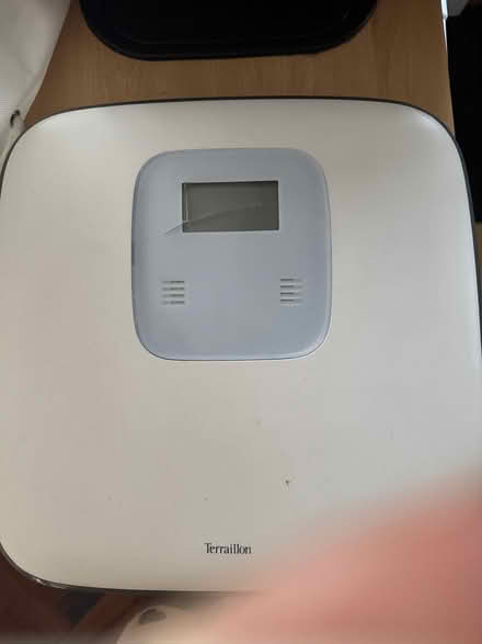 Photo of free Talking scales (Leatherhead) #1