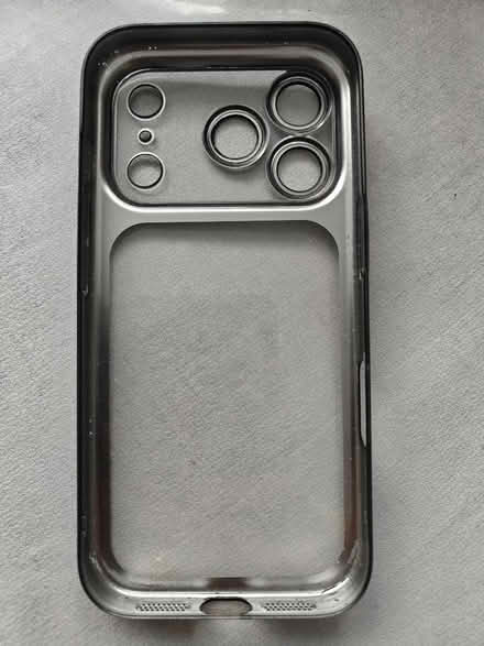 Photo of free Phone Case for iPhone 17 Pro (Charlton SE7) #2
