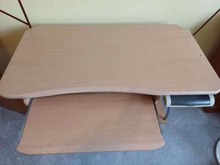 Photo of free Computer Desk with Keyboard W 110cm x L 65cm x H 75cm (Orgreave S13) #4