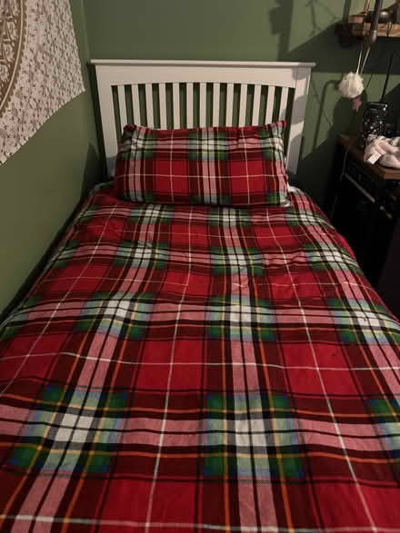 Photo of free Single trundle bed (2 single beds in one) (Hollingbury BN1) #2