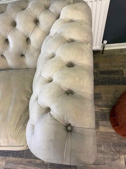 Photo of free Distinctive Chesterfield Sofa (Work M27 4) #4