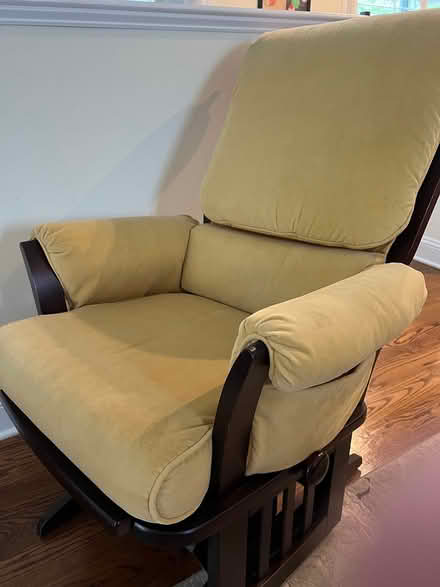 Photo of free Nursing chair (Capitol Hill SE / Hill East) #2