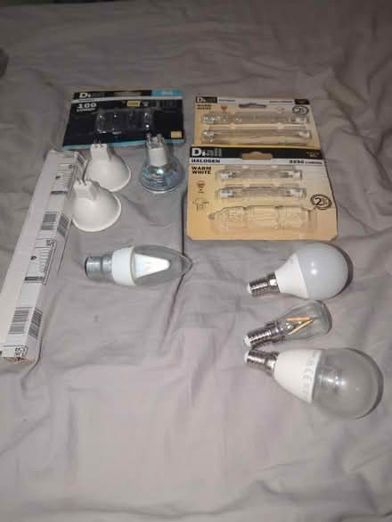 Photo of free Bulbs mixed (Leyton E10) #1