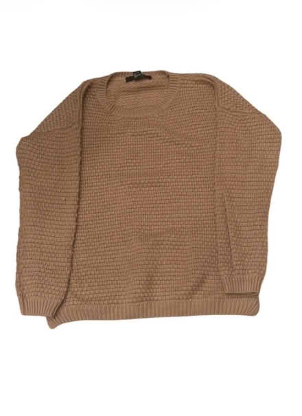 Photo of free Forever 21 Woman’s Sweater #2 (Brooklyn Storage) #1