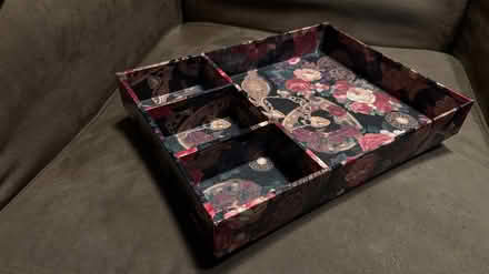 Photo of free Jewelry/cosmetics tray (UWS 94/Columbus) #1